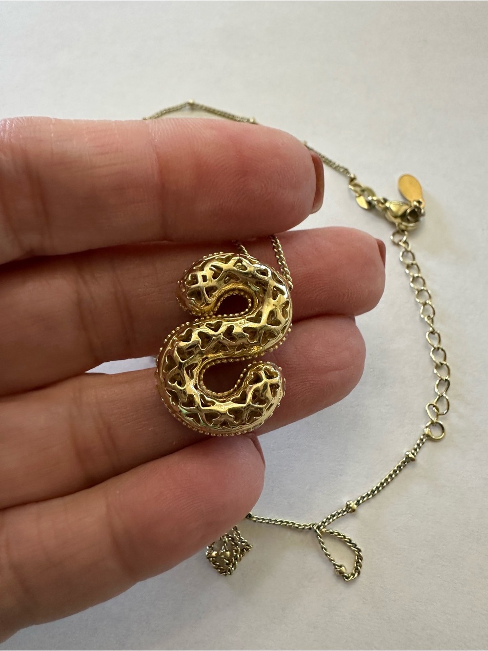 Rhinestone S Initial Pendant Necklace in gold - Picture 4 of 5